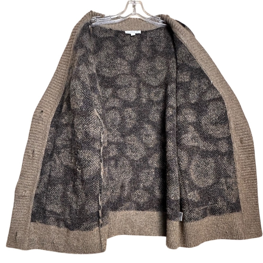 Allison Joy Leopard Print Cardigan Sweater Women's Large Button Front Cozy Knit - Picture 4 of 16
